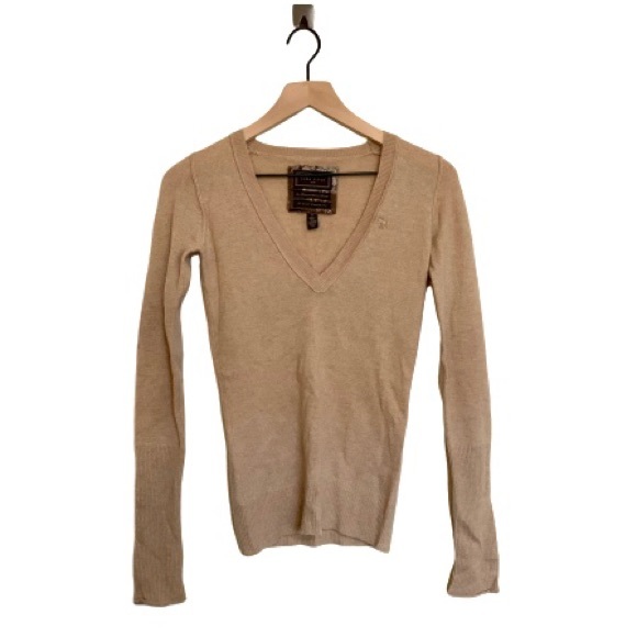Abercrombie & Fitch Sweaters - Ezra Fitch Women’s Tan 100% Cashmere Sweater